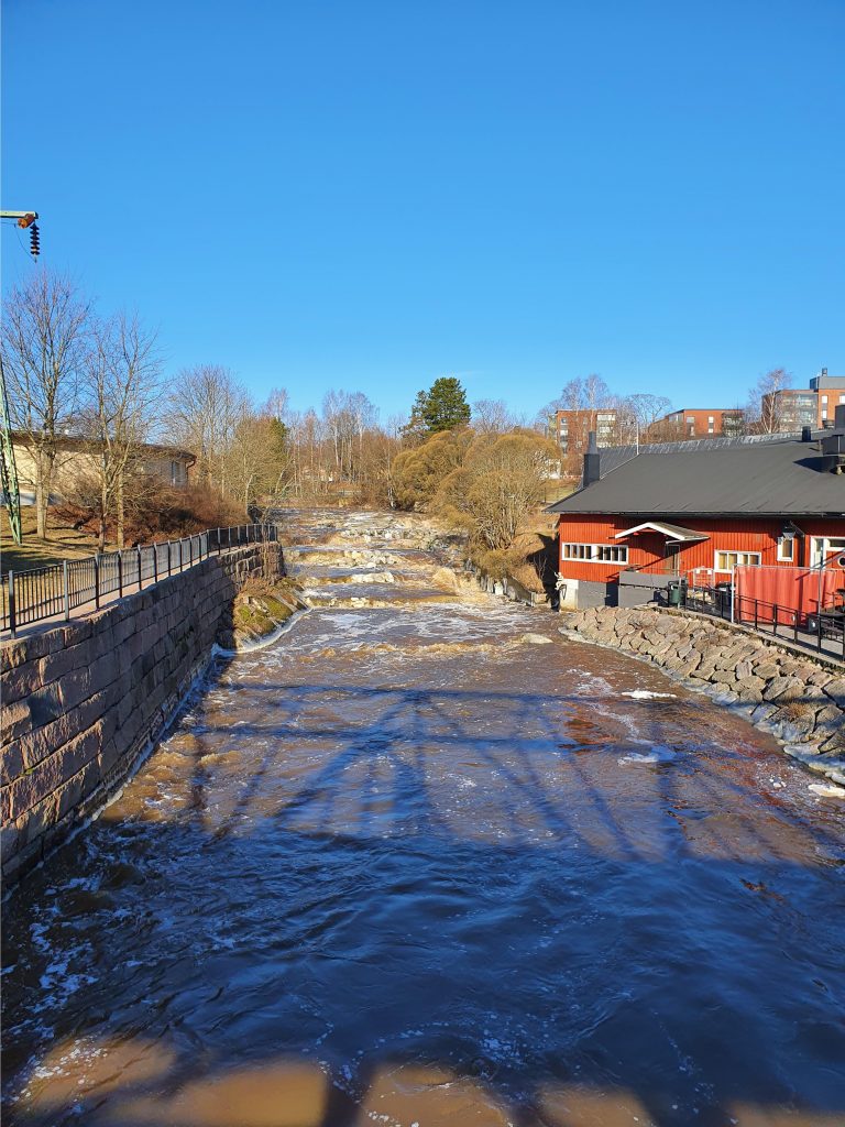 Vanhankaupungin alueella on hyvät ulkoilumaastot.